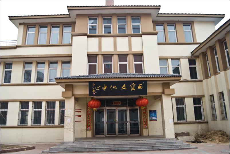 2001年1萬5千平方米沈陽西窯文化中心外墻乳膠漆工程